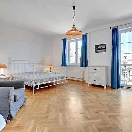 Handhouse Podwale Staromiejskie * Gdańsk